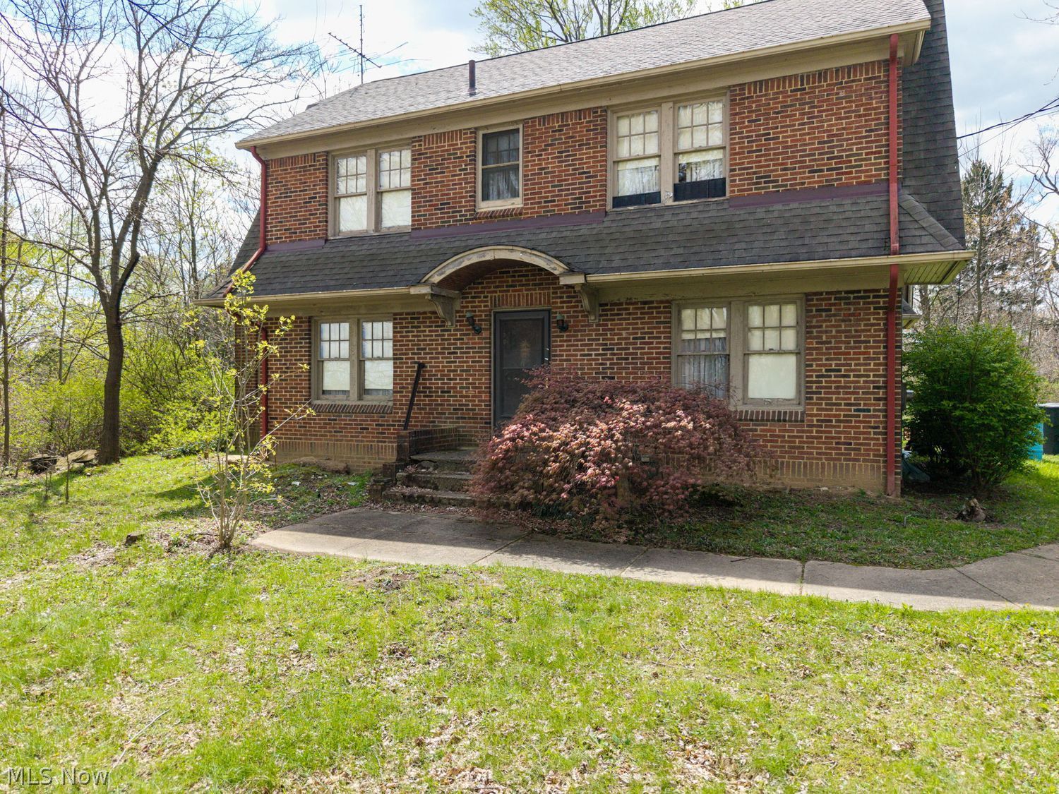 743 Broad Street Wadsworth OH 44281