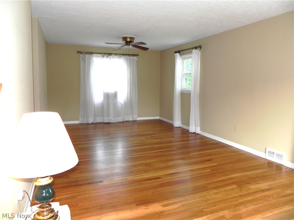 293 Bellaire Road Avon Lake OH 44012