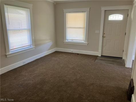 502 Dewey Avenue Elyria OH 44035