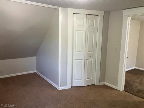 502 Dewey Avenue Elyria OH 44035