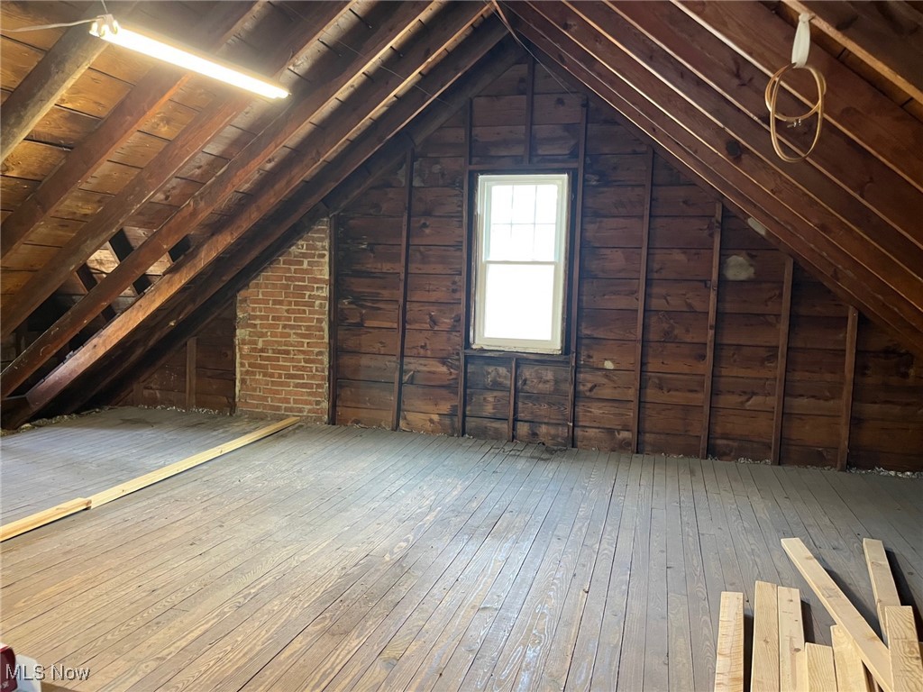 1148 Sylvania Road Cleveland Heights OH 44121