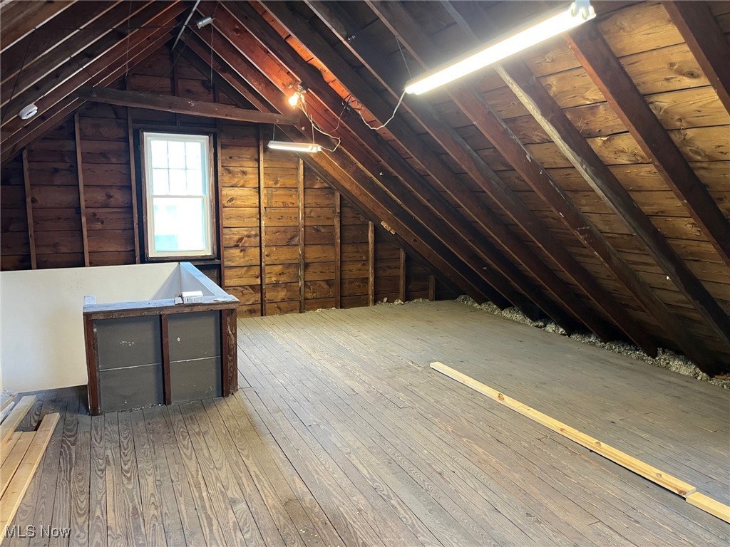 1148 Sylvania Road Cleveland Heights OH 44121