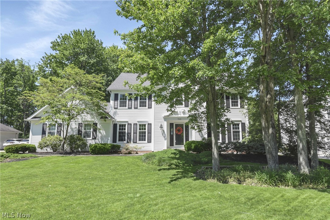 705 Lake Trail Aurora OH 44202