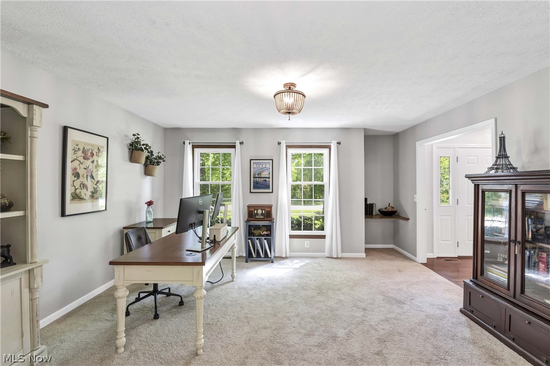 705 Lake Trail Aurora OH 44202