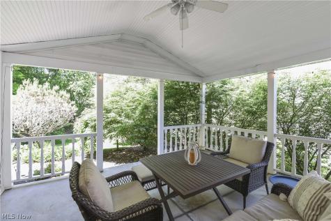 705 Lake Trail Aurora OH 44202