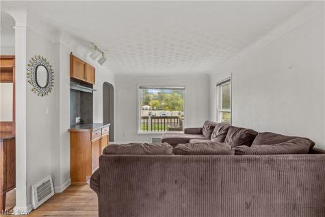 4354 W 140th Street Cleveland OH 44135