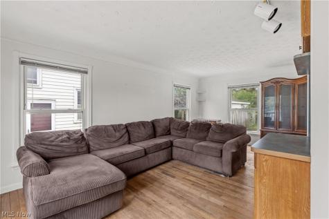 4354 W 140th Street Cleveland OH 44135