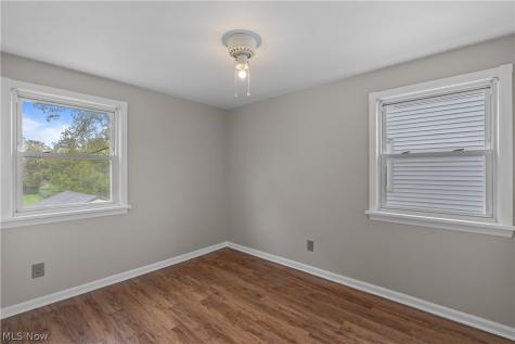 4354 W 140th Street Cleveland OH 44135