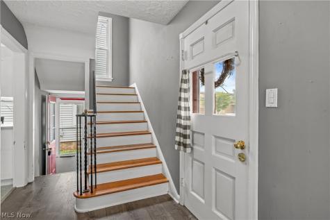 4354 W 140th Street Cleveland OH 44135