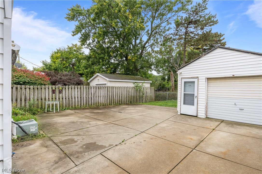 4354 W 140th Street Cleveland OH 44135