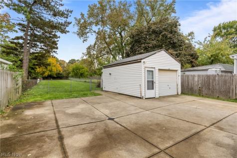 4354 W 140th Street Cleveland OH 44135