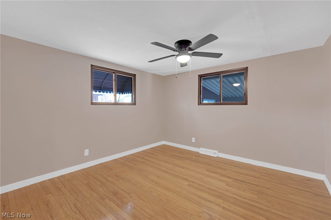 6377 Ledgebrook Drive Brook Park OH 44142