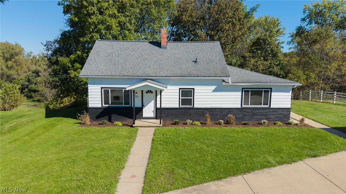 385 Jones Street Shreve OH 44676