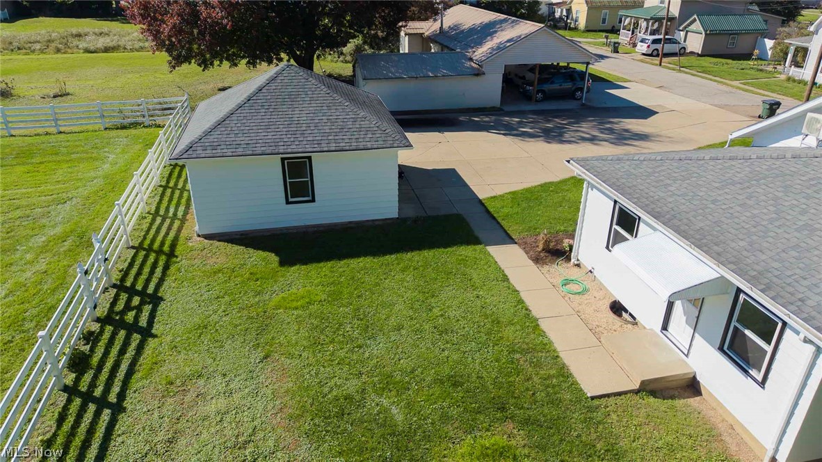 385 Jones Street Shreve OH 44676