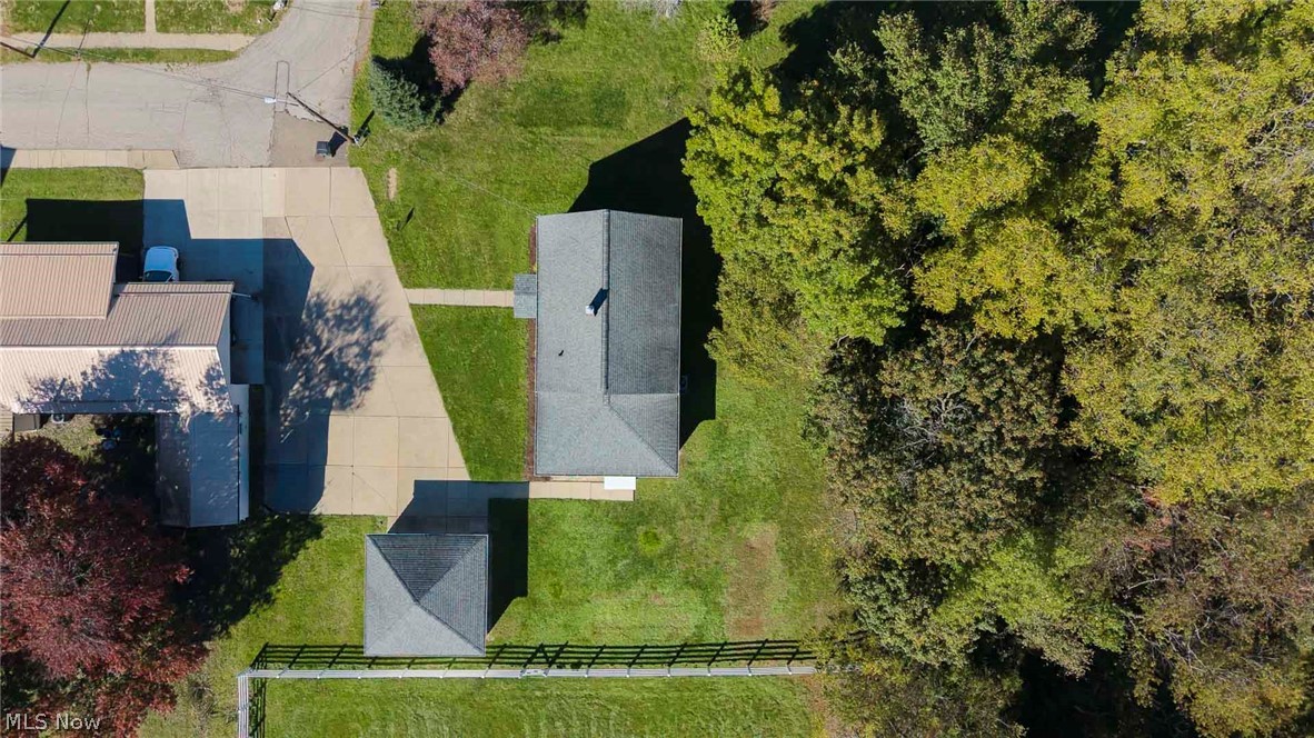 385 Jones Street Shreve OH 44676