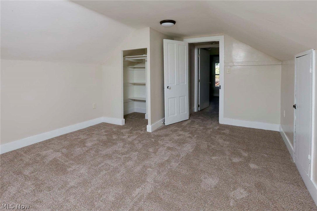 385 Jones Street Shreve OH 44676