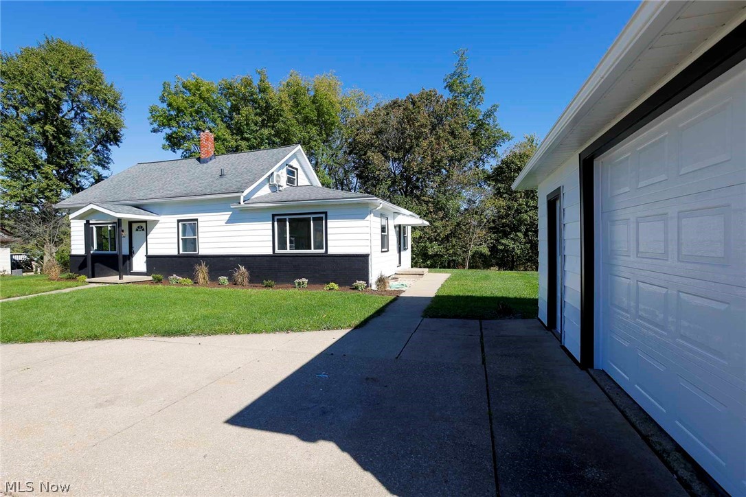 385 Jones Street Shreve OH 44676