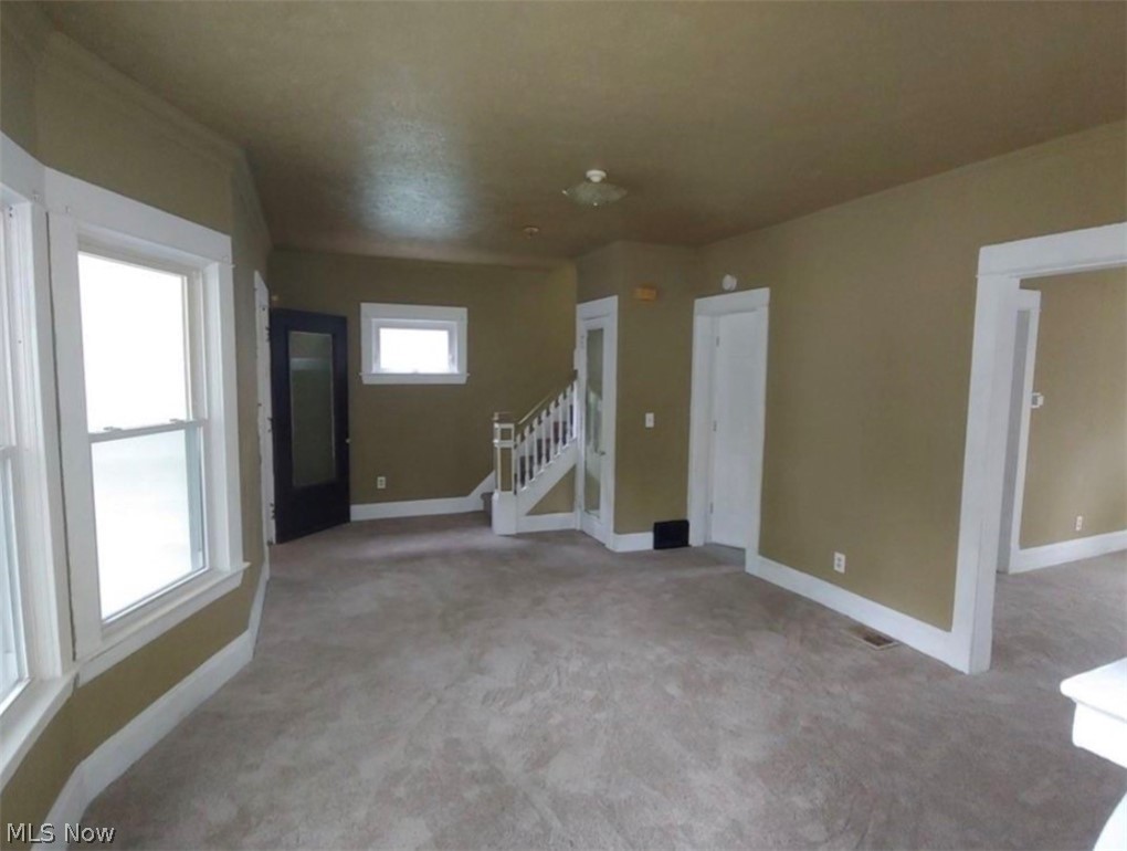 1169 Melbourne Road East Cleveland OH 44112