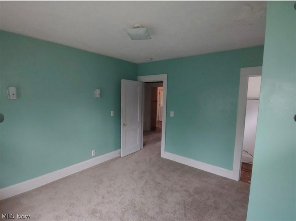 1169 Melbourne Road East Cleveland OH 44112