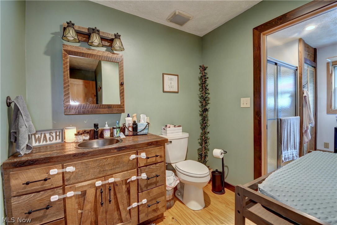 10799 Seminary Road Kimbolton OH 43749