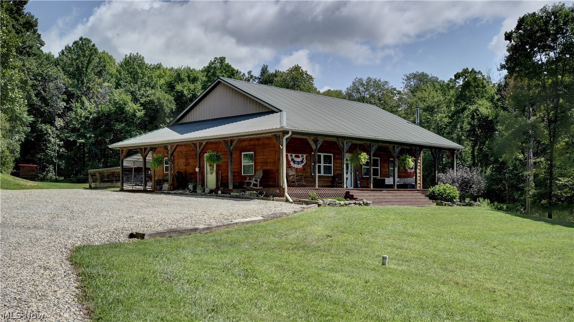 10799 Seminary Road Kimbolton OH 43749