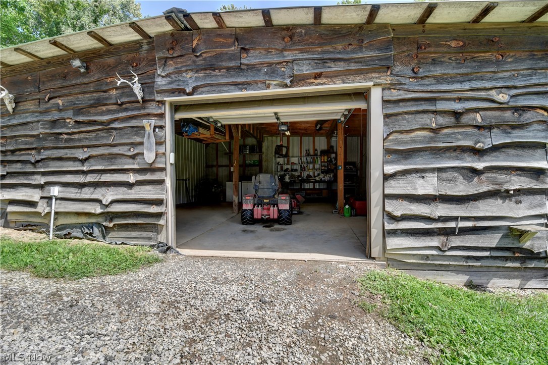 10799 Seminary Road Kimbolton OH 43749