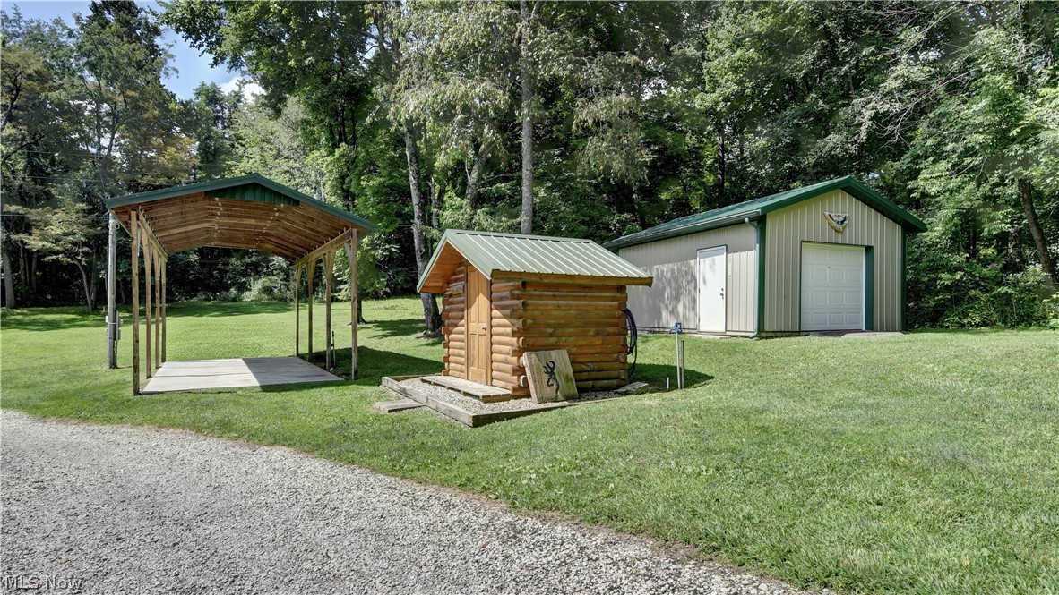 10799 Seminary Road Kimbolton OH 43749