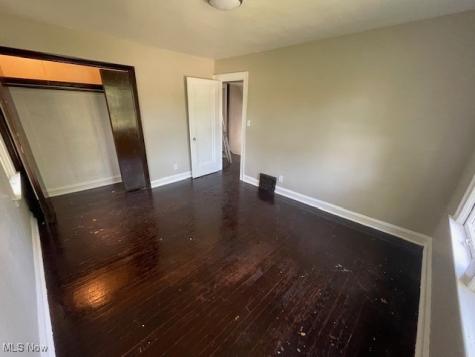 18402 Edgerton Road Cleveland OH 44119