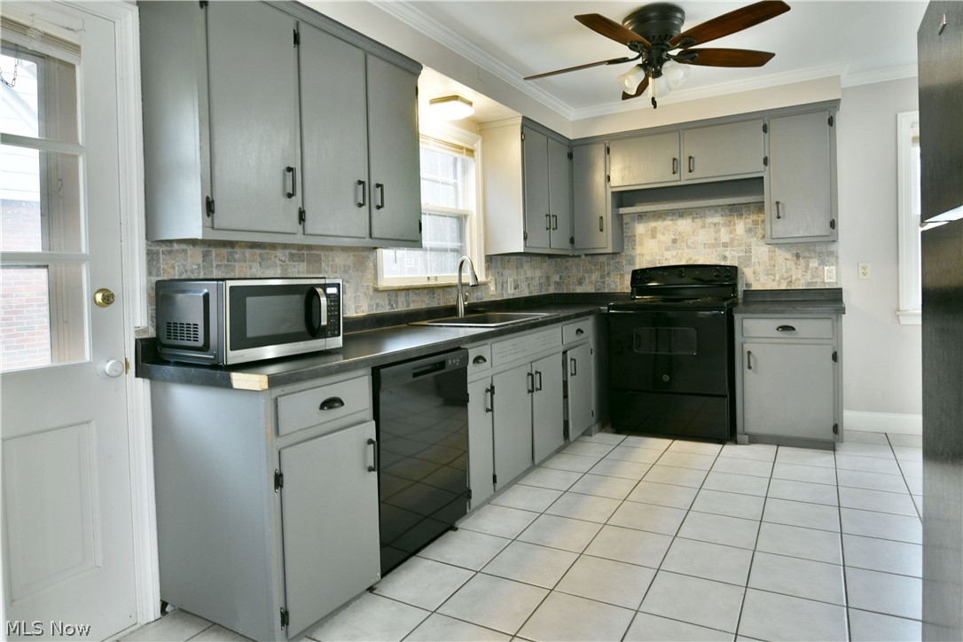 94 Jennette Drive Youngstown OH 44512