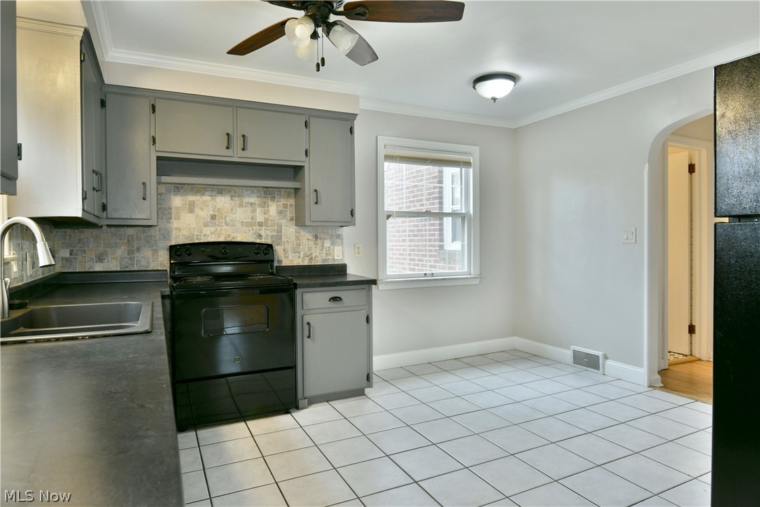 94 Jennette Drive Youngstown OH 44512