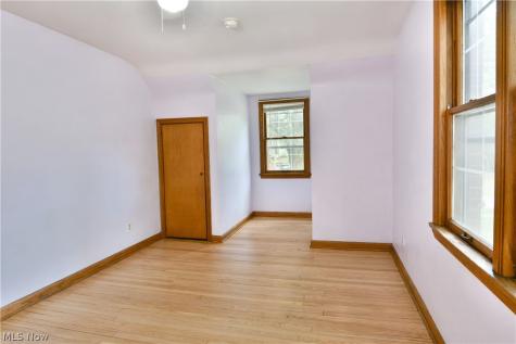 94 Jennette Drive Youngstown OH 44512