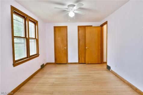 94 Jennette Drive Youngstown OH 44512