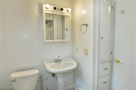 94 Jennette Drive Youngstown OH 44512