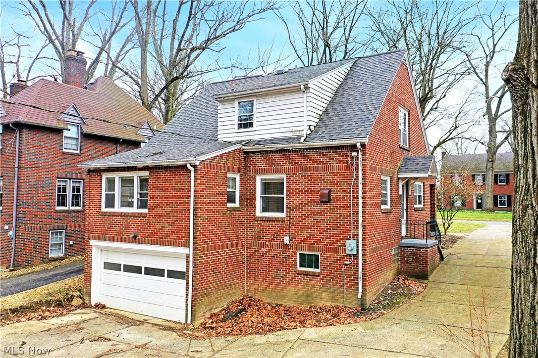 94 Jennette Drive Youngstown OH 44512