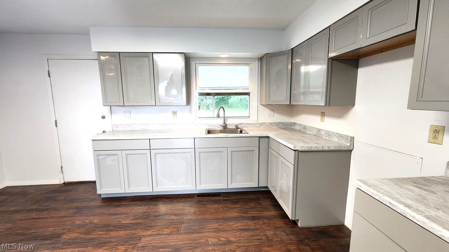 11912 Mudbrook Road Milan OH 44846