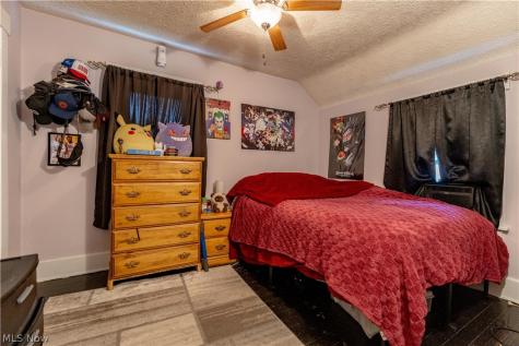1504 Clark Avenue SW Canton OH 44706