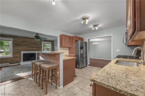 318 Bellaire Road Avon Lake OH 44012