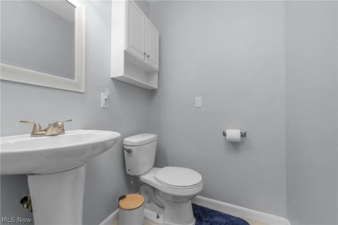 318 Bellaire Road Avon Lake OH 44012