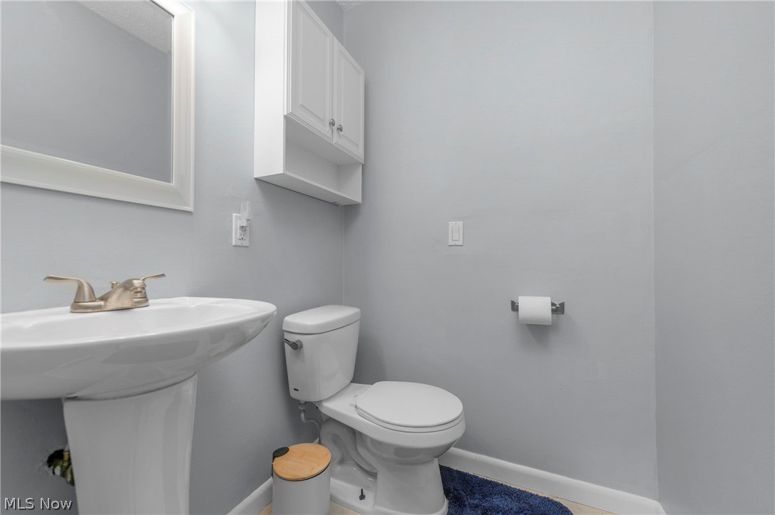 318 Bellaire Road Avon Lake OH 44012