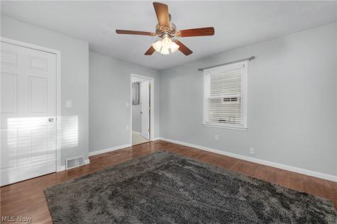 318 Bellaire Road Avon Lake OH 44012