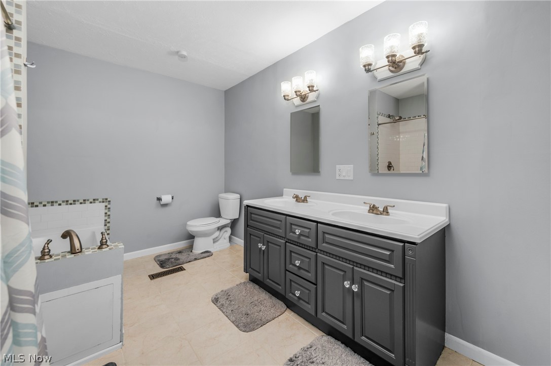 318 Bellaire Road Avon Lake OH 44012