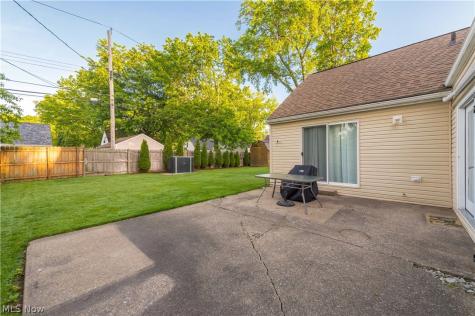 318 Bellaire Road Avon Lake OH 44012