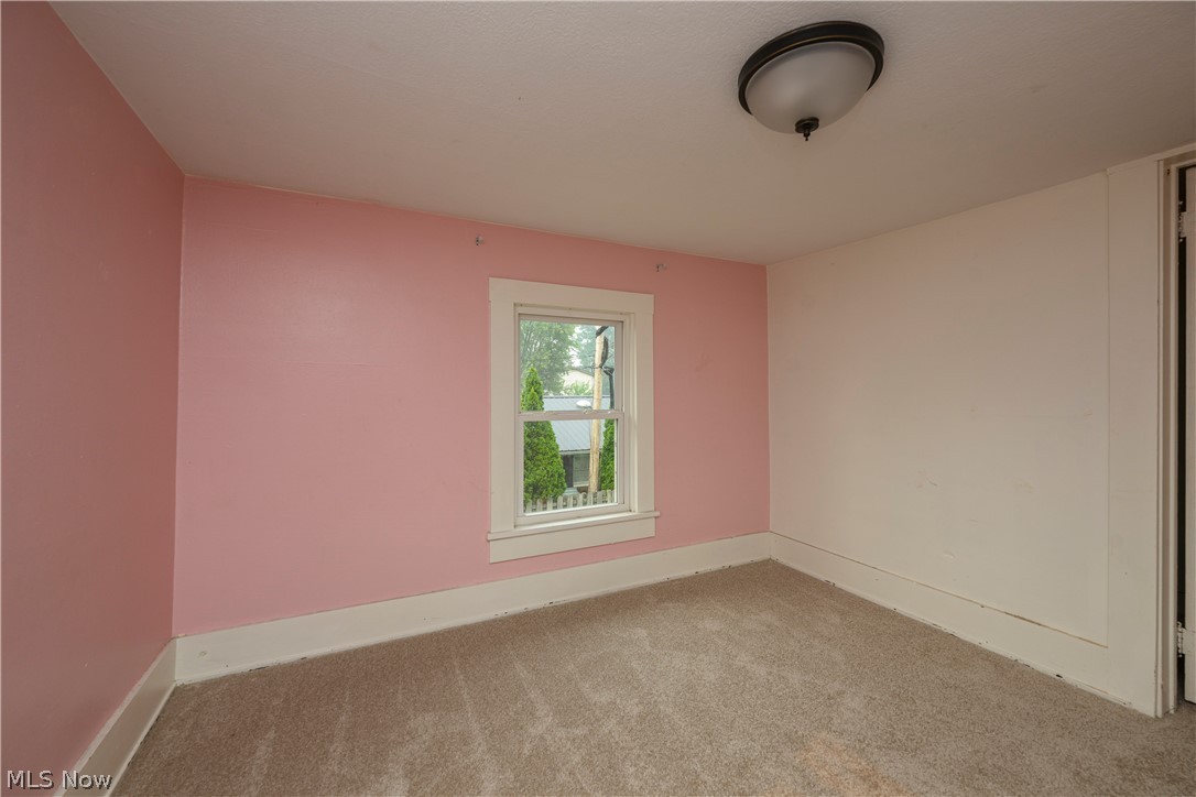 368 4th Drive NW New Philadelphia OH 44663