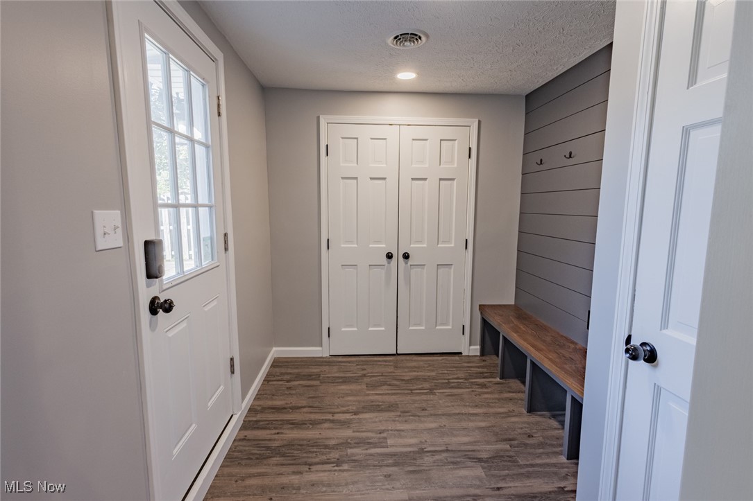 1932 Summers Avenue Streetsboro OH 44241