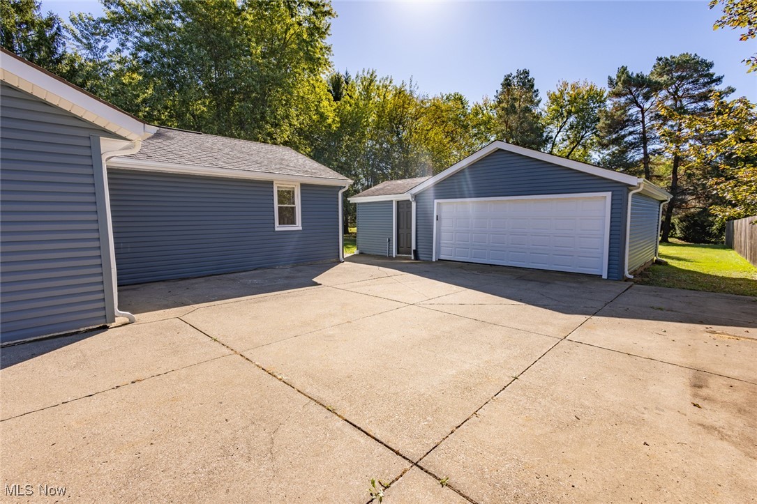 1932 Summers Avenue Streetsboro OH 44241