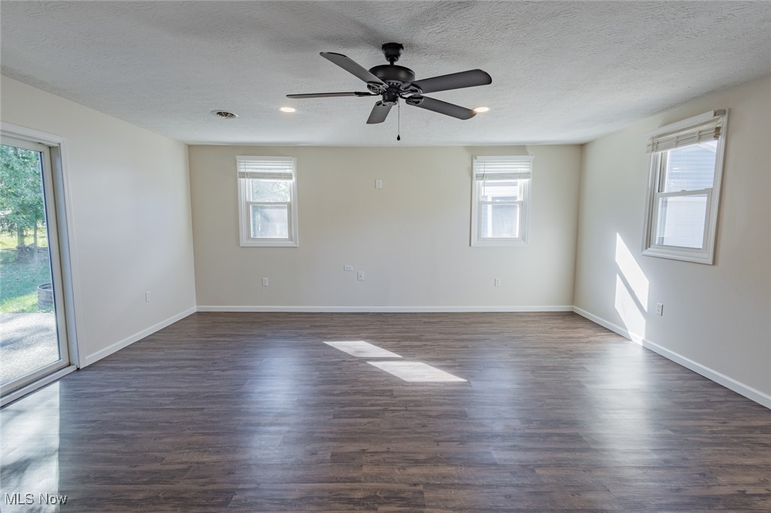 1932 Summers Avenue Streetsboro OH 44241