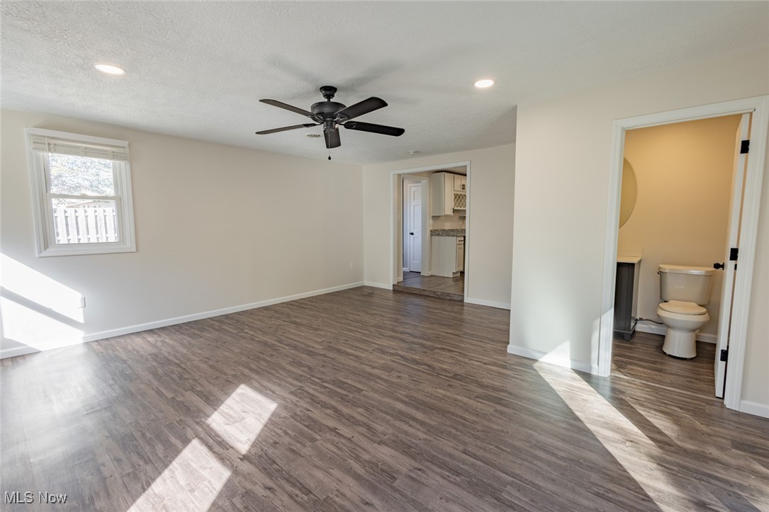 1932 Summers Avenue Streetsboro OH 44241