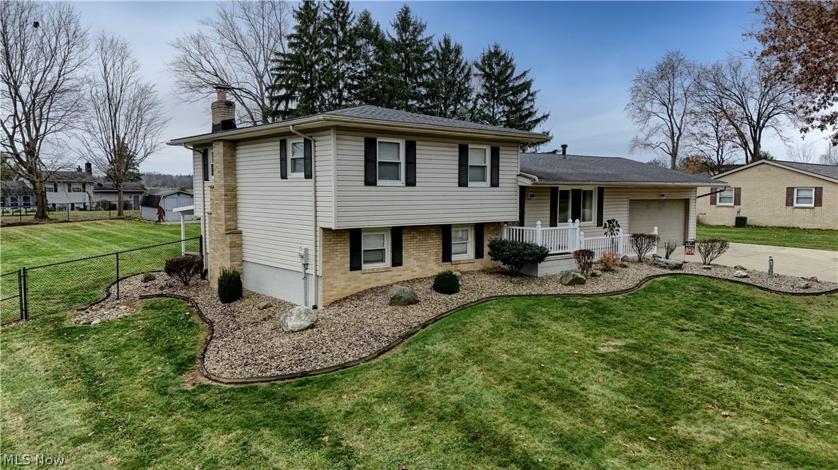 5686 Darletta Street SW Navarre OH 44662