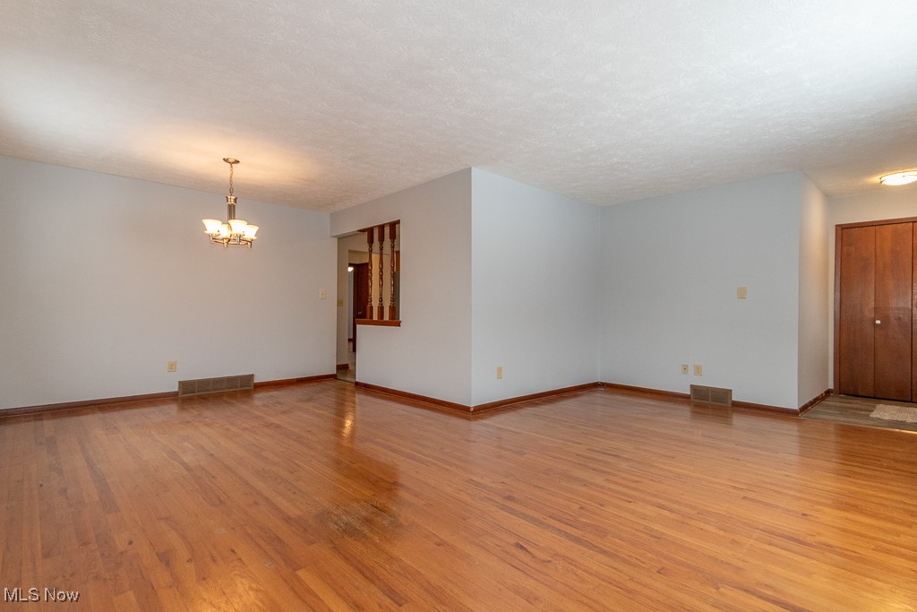 24350 Russell Avenue Euclid OH 44123