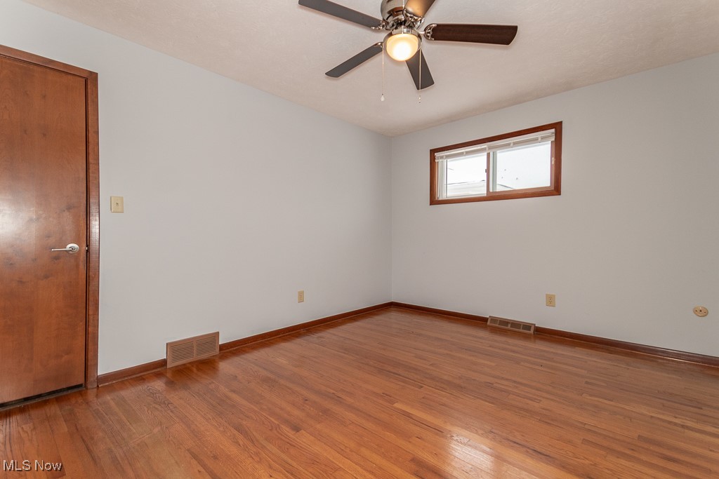 24350 Russell Avenue Euclid OH 44123